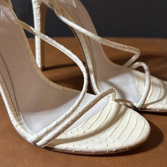 Brian Atwood off white snakeskin 🐍 embossed New in box! - Main Image